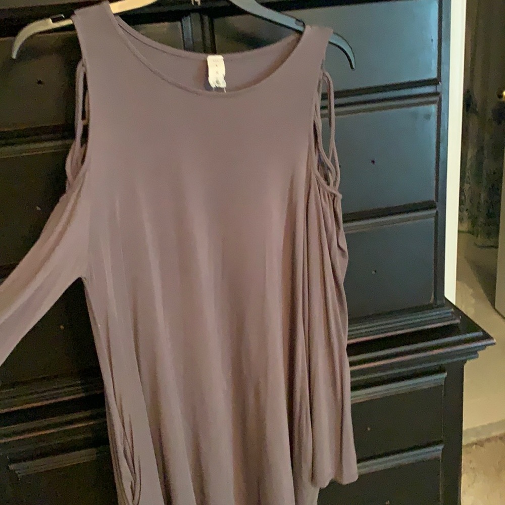 Gray open shoulder MTS tunic shirt